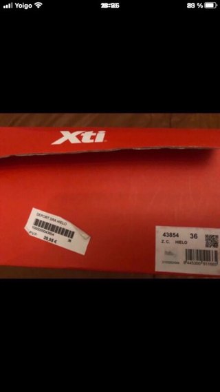 Zapatillas Xti grises talla 36