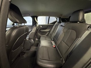 Volvo XC40 2021