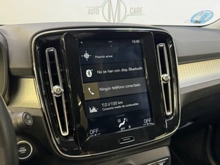 Volvo XC40 2021