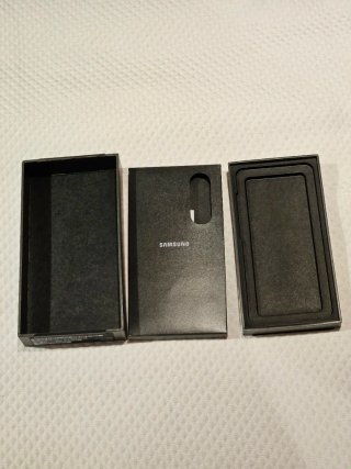 Caja Original Samsung Galaxy S25