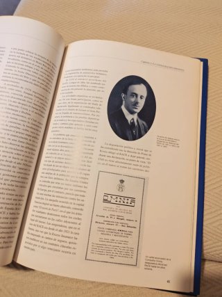 Libro historia del RACE desde 1903