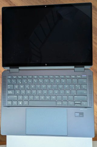 HP Spectre x360 14-eu0002ns – Ultra 7 / 16GB / 1TB