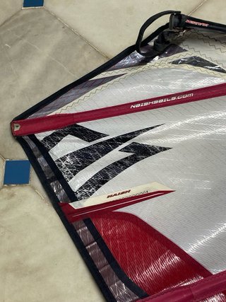 Vela Windsurf Naish Force 4.7