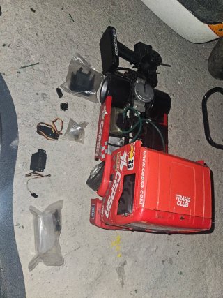 Camión RC MAN Nitro Cepsa gasolina