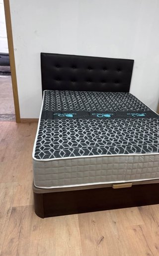 Colchónes y canapés nuevos