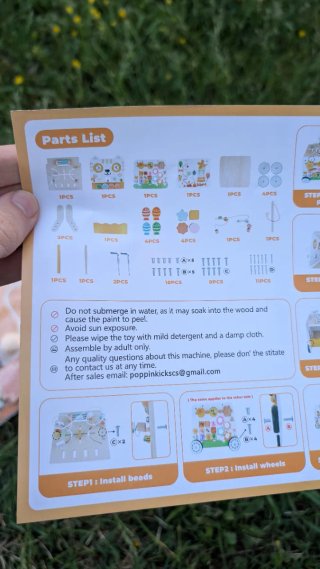 Carrito de madera para bebés