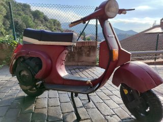 Vespa PK75