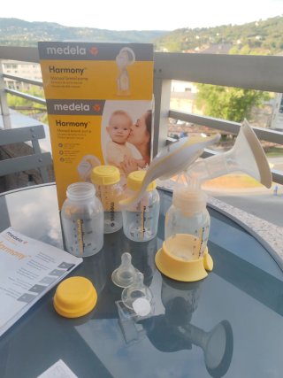 Sacaleches Medela Harmony + 3 Biberones