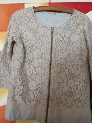 Chaqueta Intimissimi encaje beige/gris T.S