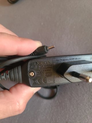 12 Cargadores Móvil Antiguos Variados