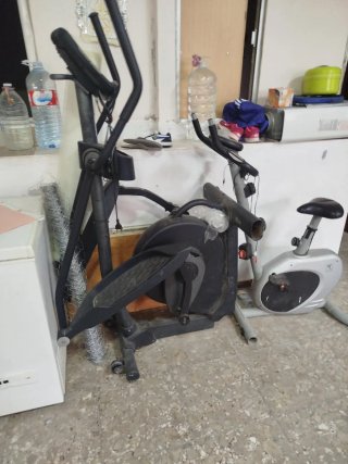 Máquina Elíptica Gimnasio