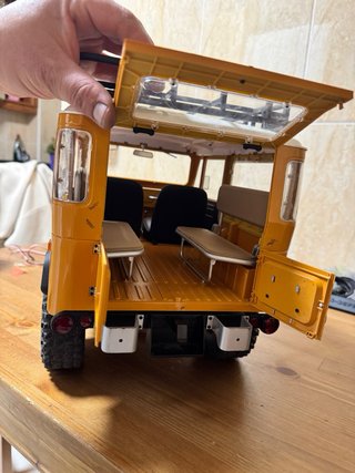 Coche RC FMS Toyota FJ40 1/10