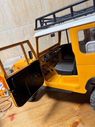Coche RC FMS Toyota FJ40 1/10