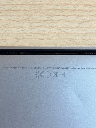 MacBook Pro 2016 (A1706) i5 / 8GB / 256GB