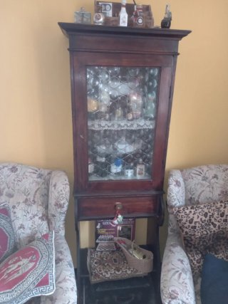 Vetrinetta bar '800 con cassetto e segrete