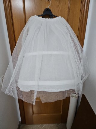 Traje comunión talla 11 con can-can