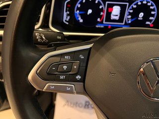 Volkswagen T-Roc R-LINE TSI 150cv DSG. SOLO 29.000km!!!