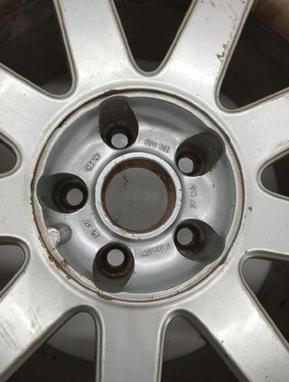 Llanta 8e0 601 025 ac audi a4 3760