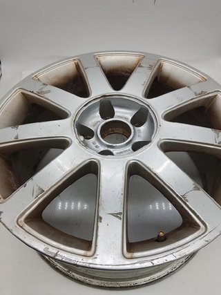 Llanta 8e0 601 025 ac audi a4 3760