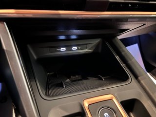 Cupra León SP e-Tsi 150cv DSG. M.2025, SOLO 18.000km!!!