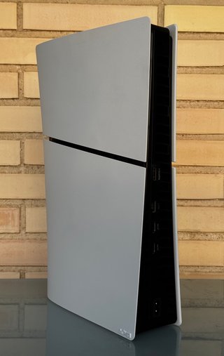 Como Nueva Consola PS5 Slim Sony Blanca y Negra