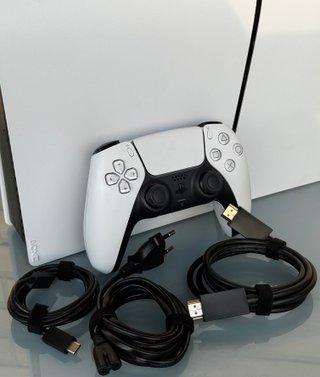 Como Nueva Consola PS5 Slim Sony Blanca y Negra