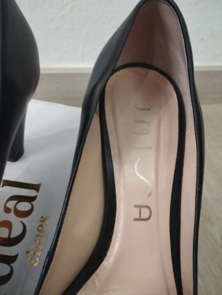 Zapatos tacón Unisa negros T40