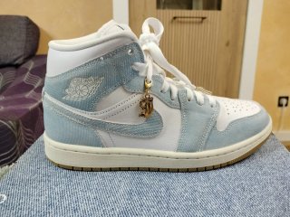 Zapatillas Nike Air Jordan 1 Mid Talla 40