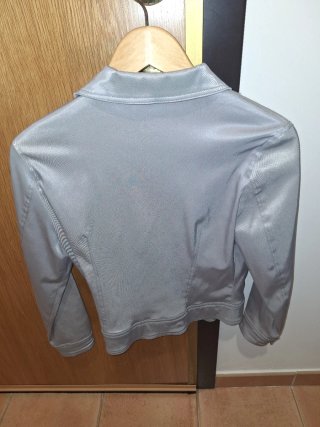 Chaqueta corta gris metalizada