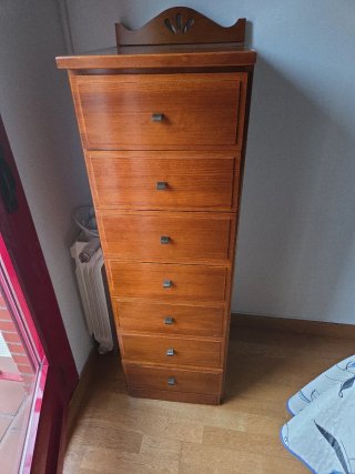 Cómoda sinfonier de madera