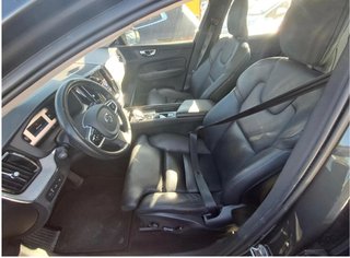 Volvo XC60 2022