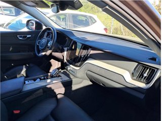 Volvo XC60 2022