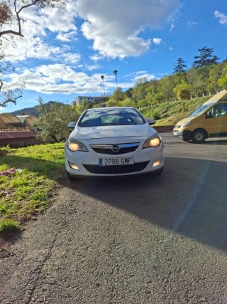 Opel Astra 2010