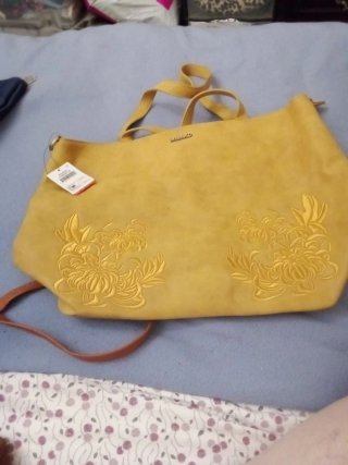 Lote 3 bolsos mujer a estrenar +2 de regalo