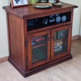 Mueble auxiliar madera y cristal