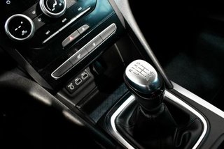 Renault Megane MEGANE TCE 140CV ZEN