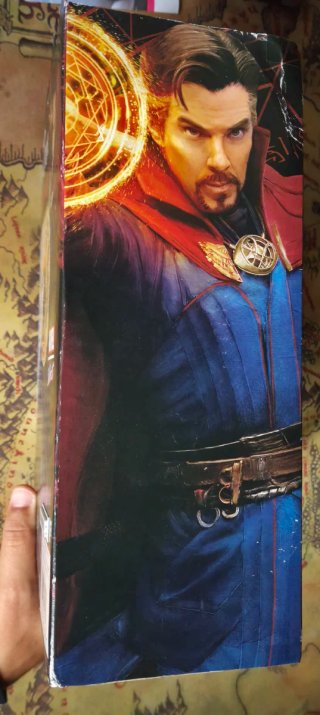 Figura Marvel Select Doctor Strange Multiverse