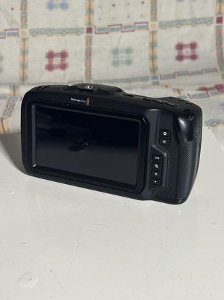 Cámara Blackmagic Pocket Cinema 4K(sin jaula)