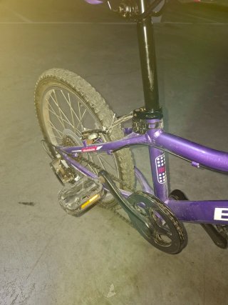 Bicicleta infantil morada B-PRO