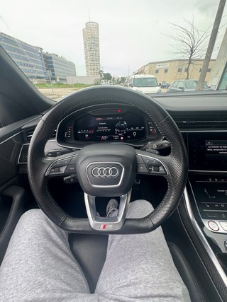 Audi SQ8 2019