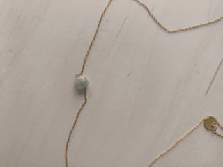 Colgante piedra aguamarina oro