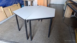 Mesa hexagonal de oficina en 2 piezas