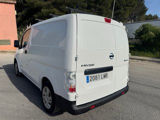Nissan NV200 2021