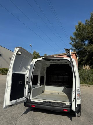 Nissan NV200 2021