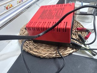Cargador Batería 12V 4A SC4000