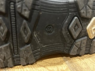 Botas niña talla 33