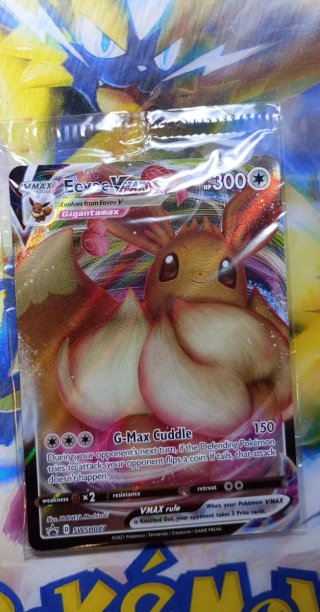 Carta Pokémon Eevee VMAX Gigantamax
