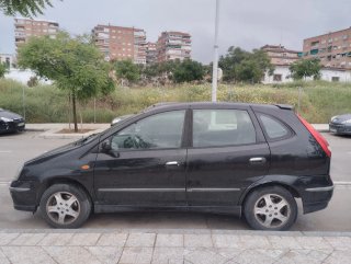 Nissan Almera 2003