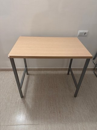 Conjunto Escritorio + Silla + Lámpara