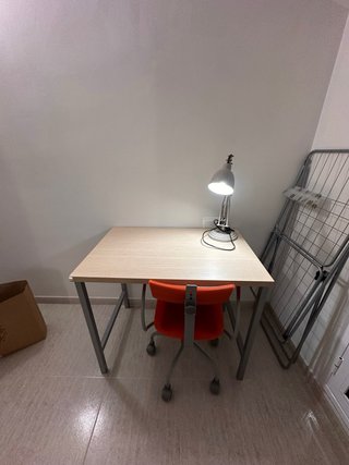 Conjunto Escritorio + Silla + Lámpara